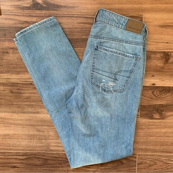 American Eagle Mid Rise Jeans - Picture 2 of 16